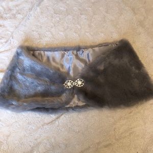 Grey faux fur shawl